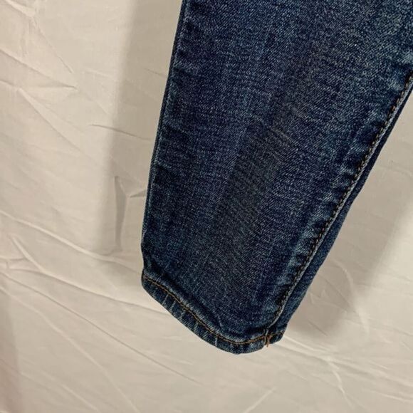 American Eagle Medium Wash Distressed High Rise Jeggings - Picture 6 of 12